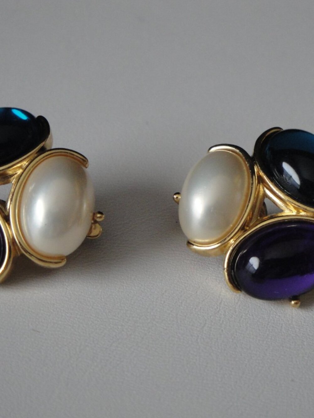 Vintage Trifari clip-on earrings